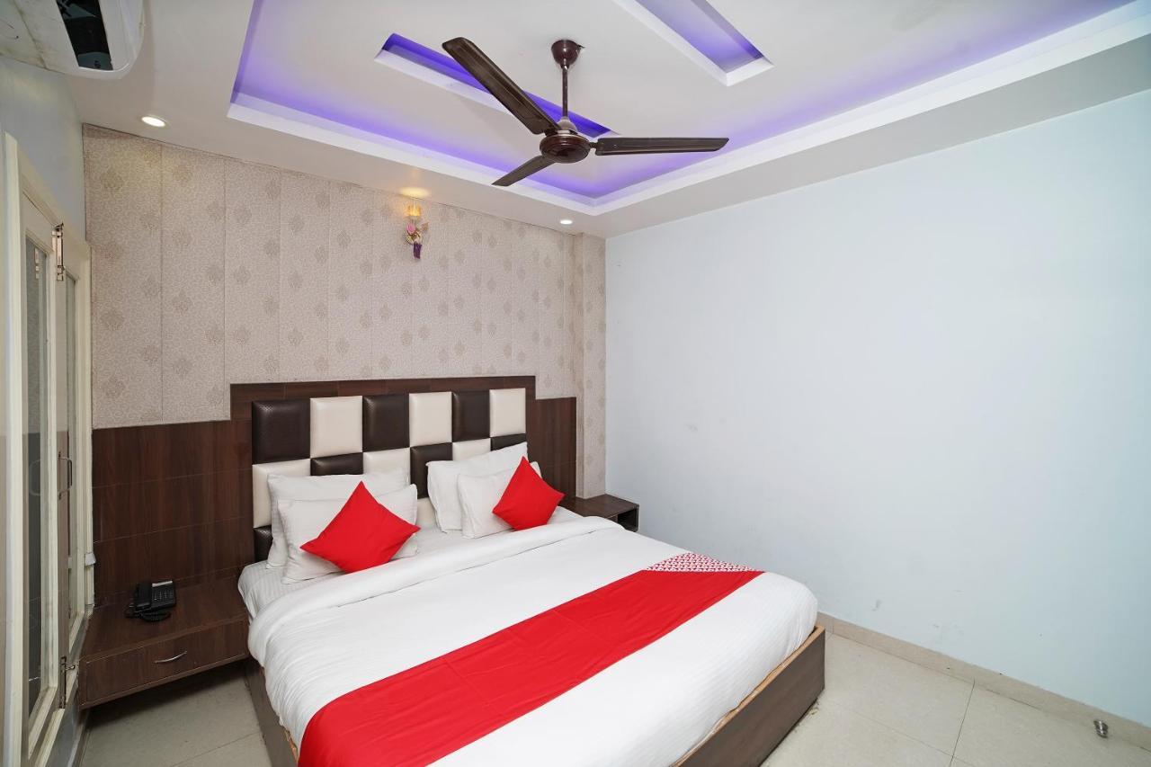 Oyo 39539 Hotel Vansh & Restaurant Kashipur Exterior foto