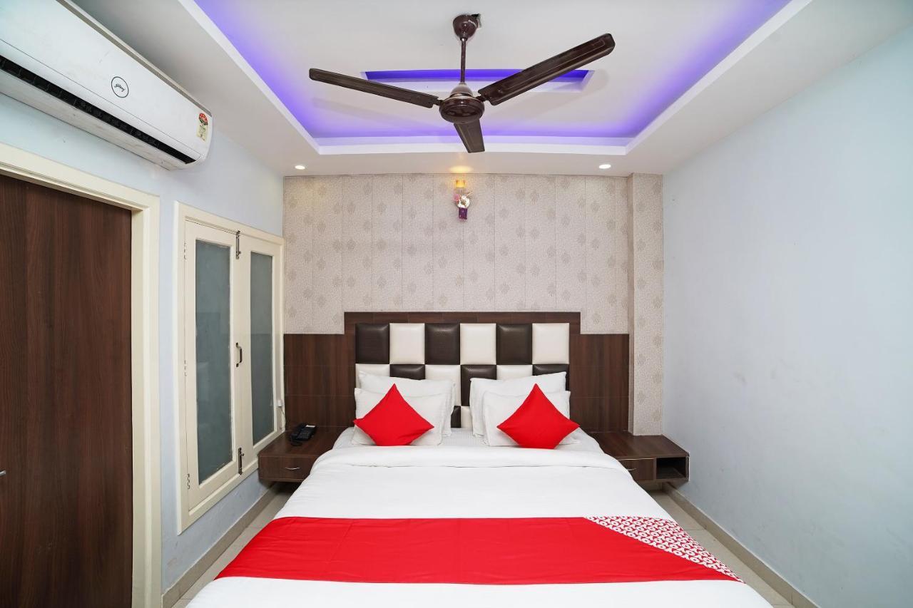Oyo 39539 Hotel Vansh & Restaurant Kashipur Exterior foto