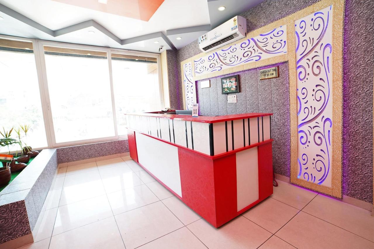 Oyo 39539 Hotel Vansh & Restaurant Kashipur Exterior foto